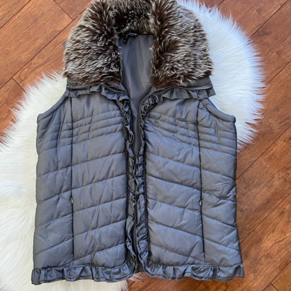 New Directions Gray with Brown Faux Fur Collar Puffer Vest-Size L